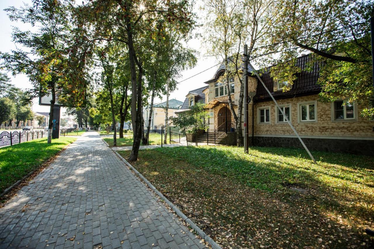 Hotel Sergiev Sergiev Posad Exterior foto